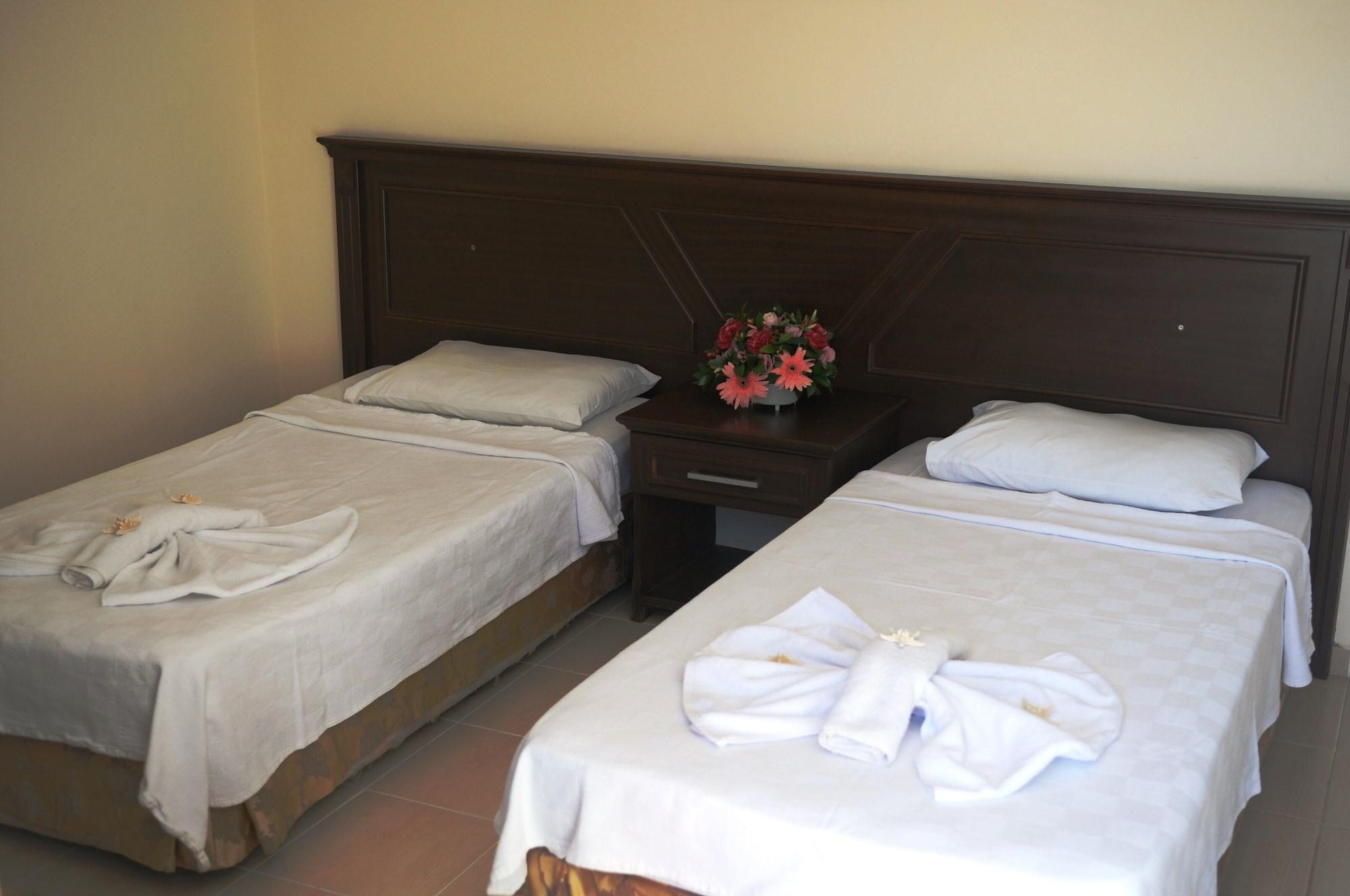 Navy Hotel Ичмелер Экстерьер фото
